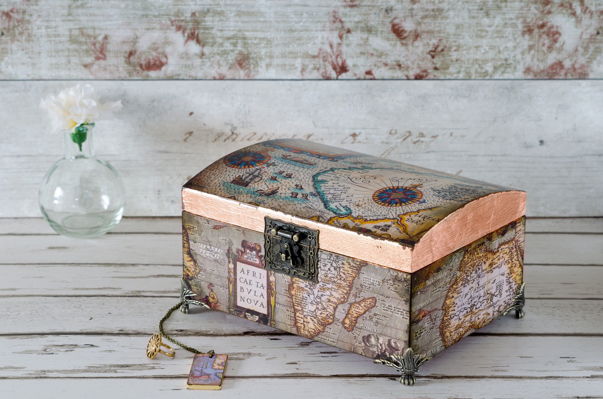 Decoupaged Jeqwellery Box